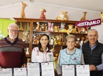 MariElise Budib fortalece alianzas para apoyar a niños con cáncer en Puebla