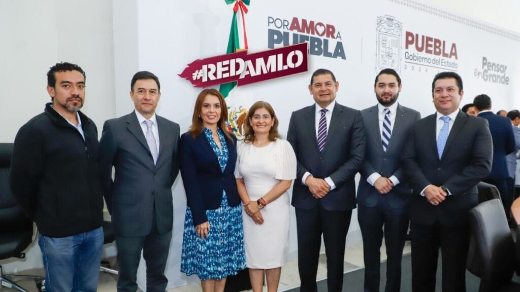 Puebla, a la vanguardia en tecnología: lidera la producción de chips en México