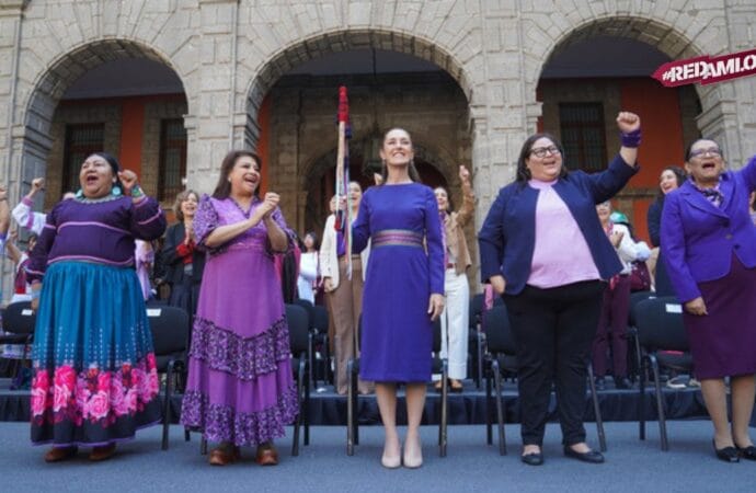 Sheinbaum presenta 10 acciones clave para las mujeres en su primer 8M