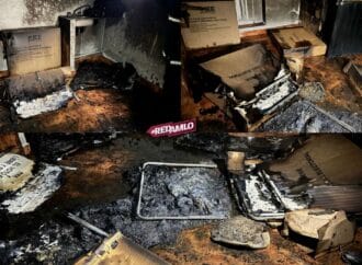 ¡Intentaron quemar pruebas! Atacan sede del IEE en Chignahuapan