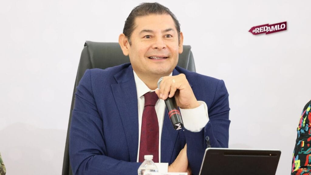 Armenta: SMT atiende a concesionarios, no a grupos de presión