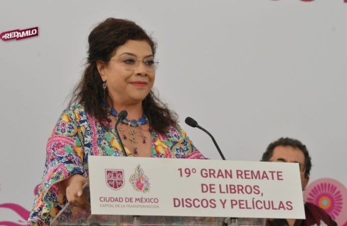 Clara Brugada convoca al “Lectódromo” más grande del mundo en el Zócalo
