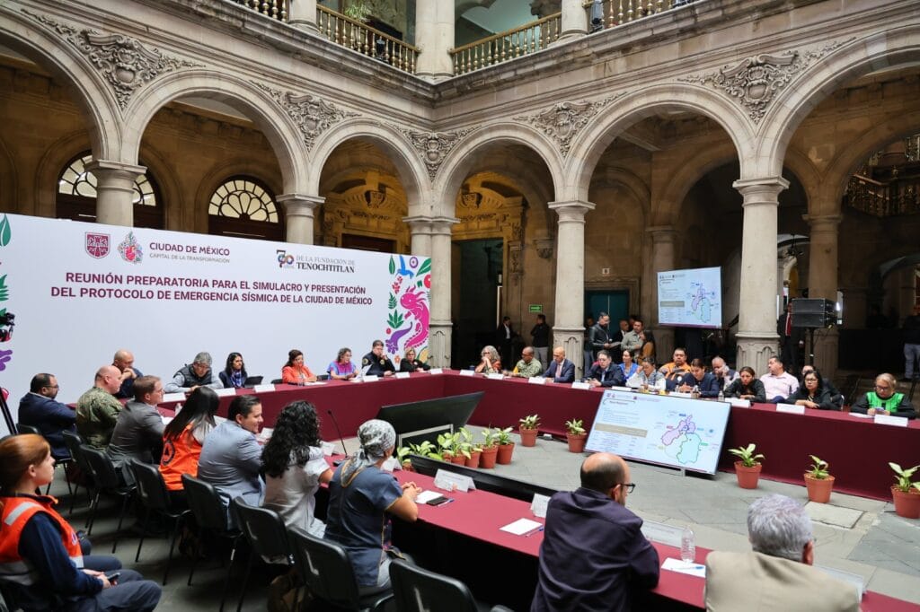 Clara Brugada presenta protocolo de emergencia 