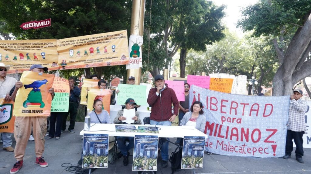En foro denuncian despojo de tierras por Grupo Proyecta