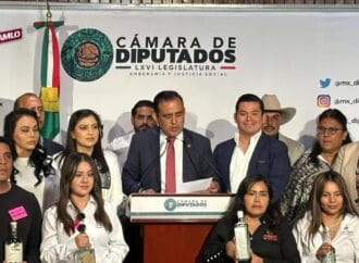 Mezcaleros Poblanos destacan en la Cámara de Diputados para promover la industria del mezcal