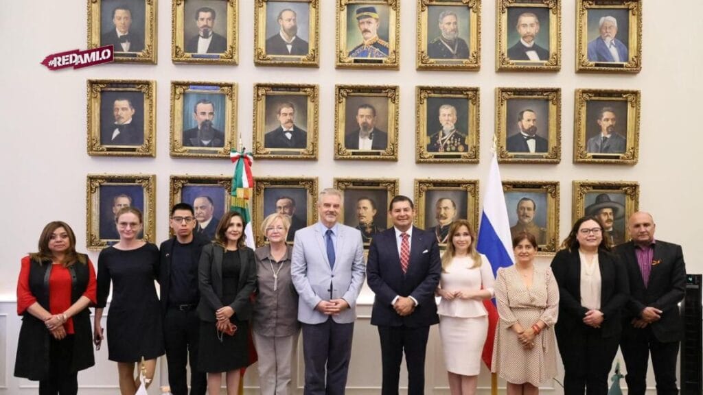 Lazos entre Puebla y Rusia logra el gobernador Alejandro Armenta