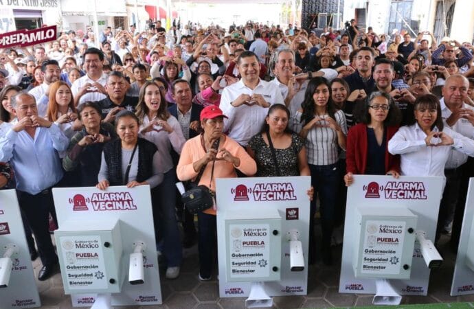 Armenta instala 100 comités vecinales de Paz con Bienestar en Puebla