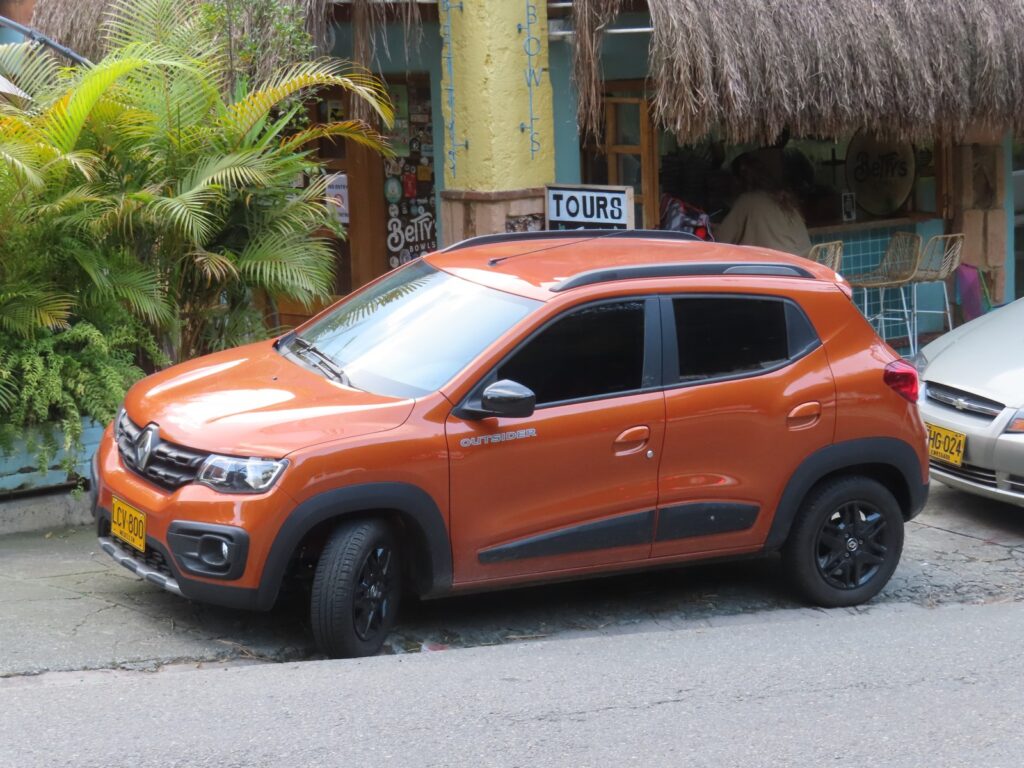 Renault Kwid 2027 llega a México desde 252 mil pesos: precios por versión
