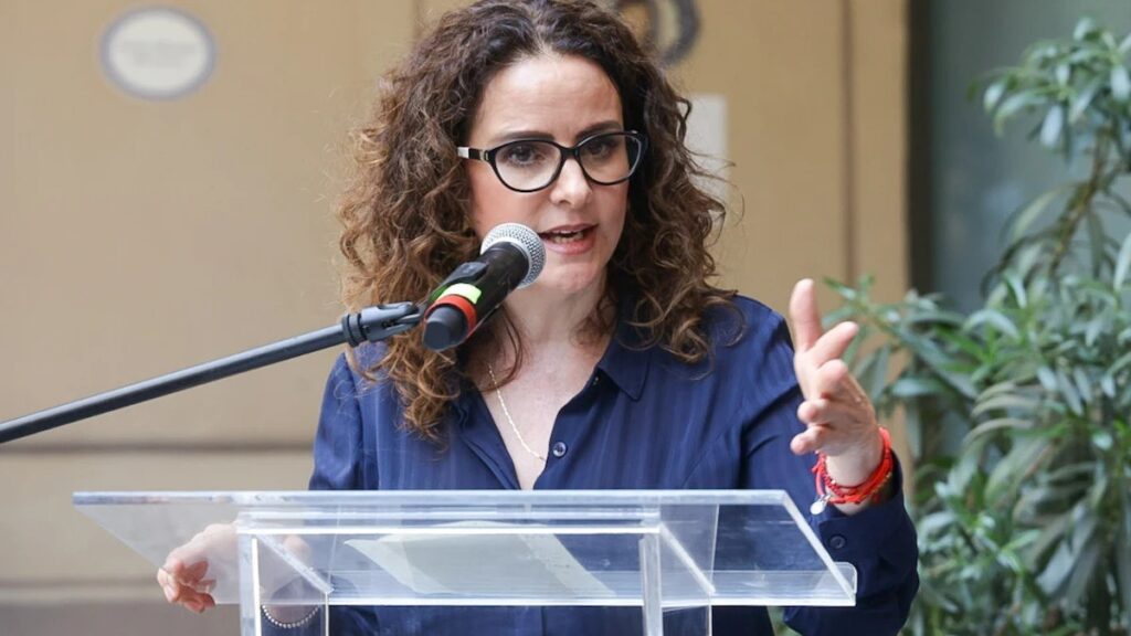 Irregularidades en nacionalidad española de Nancy de la Sierra y familiares