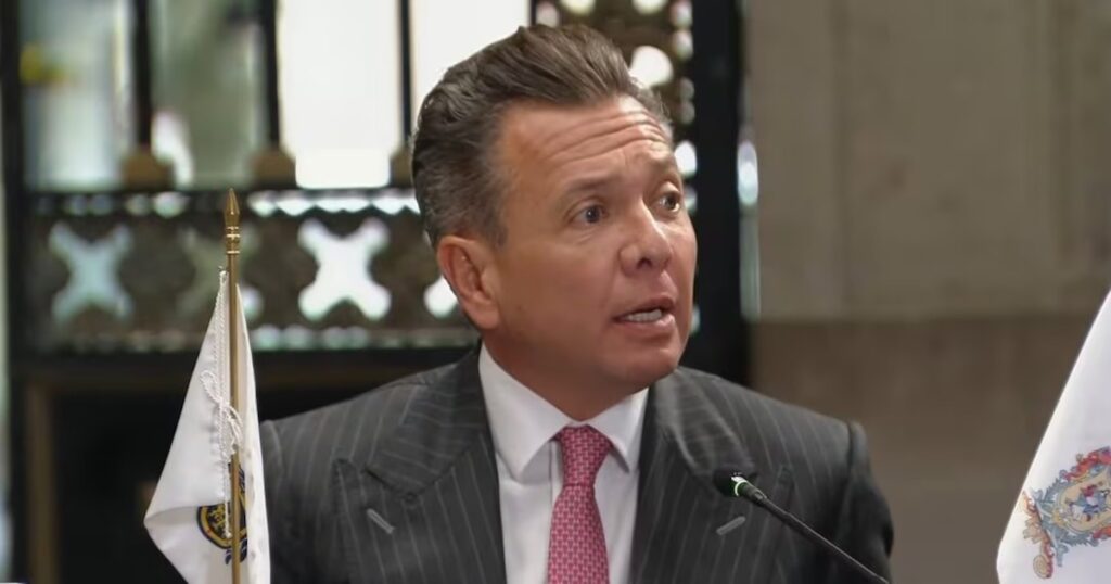 Salvador Zamora renuncia a la Secretaría General de Gobierno de Jalisco rumbo a 2027