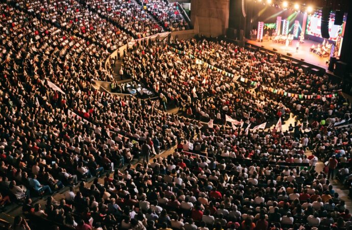 Morena celebrará sus 15 años en el Auditorio Nacional con líderes y coordinadores
