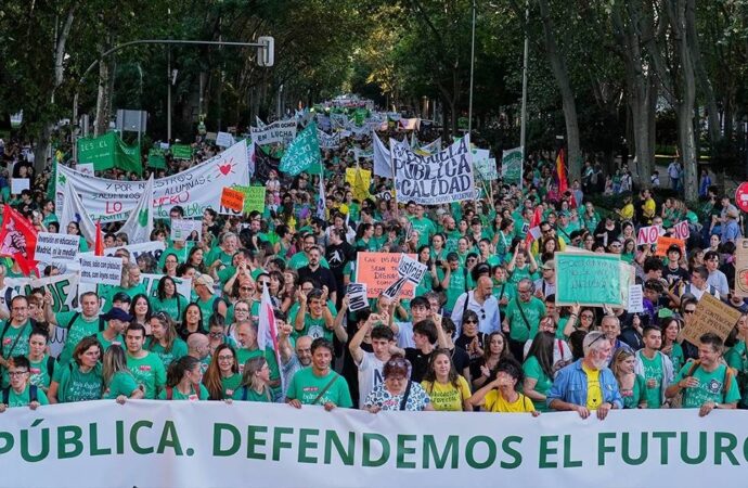 Huelga en educación pública de Madrid con detenidos y cargas policiales