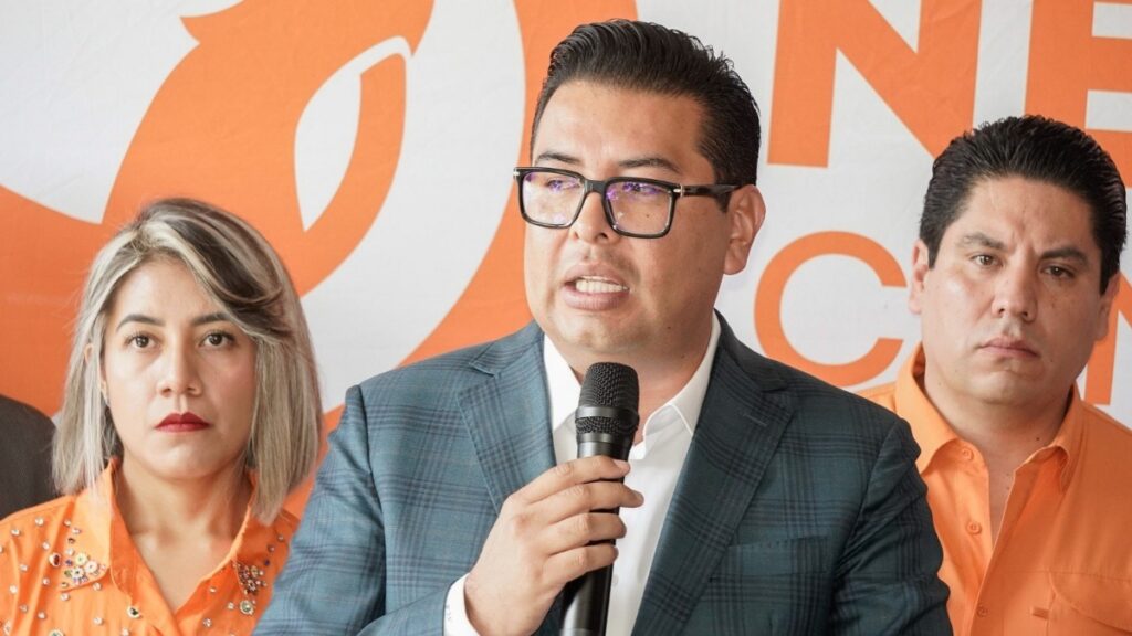 Néstor Camarillo acusa simulación en alianza PRI-PAN y reparto de candidaturas