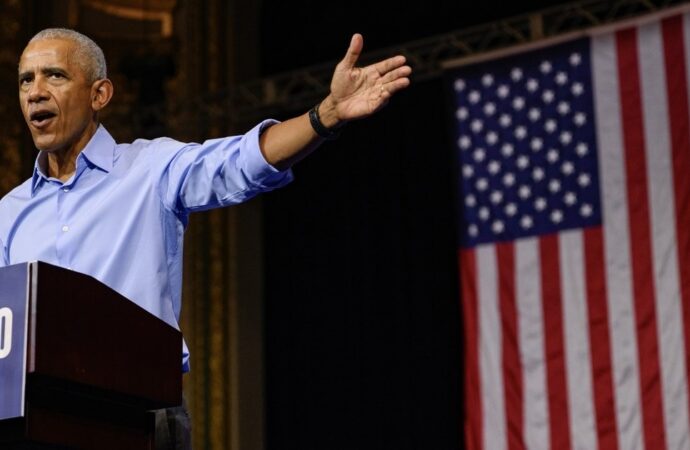 Obama critica el “caos y crueldad” de Trump en campaña por demócratas