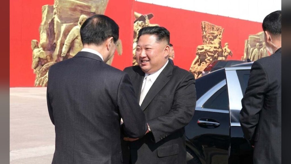 Kim Jong-un reaparece en China tras rumores sobre su salud y se reúne con alto dirigente