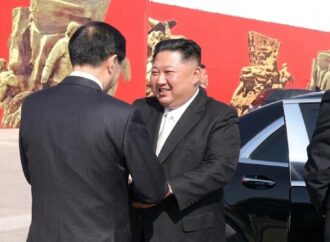 Kim Jong-un reaparece en China tras rumores sobre su salud y se reúne con alto dirigente