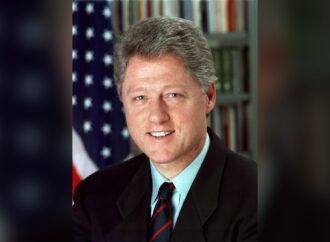 Bill Clinton respalda a Bobby Pulido para el Congreso de EE. UU.